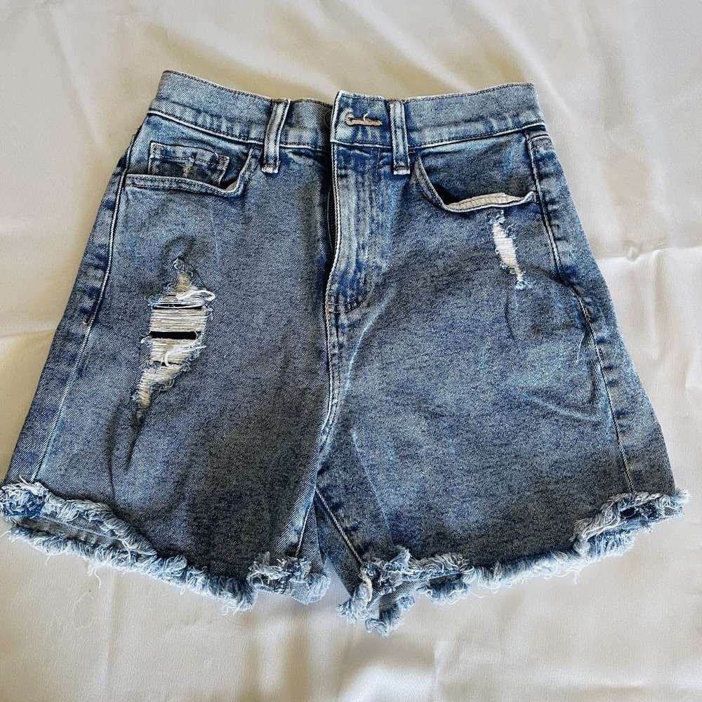 So Shorts Womens Size 1/25 Boyfriend High Rise Midi Distressed Denim